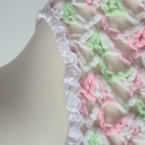 Refashioned Vintage Crochet Top (M/L) 🌸 - Picture 3 of 5